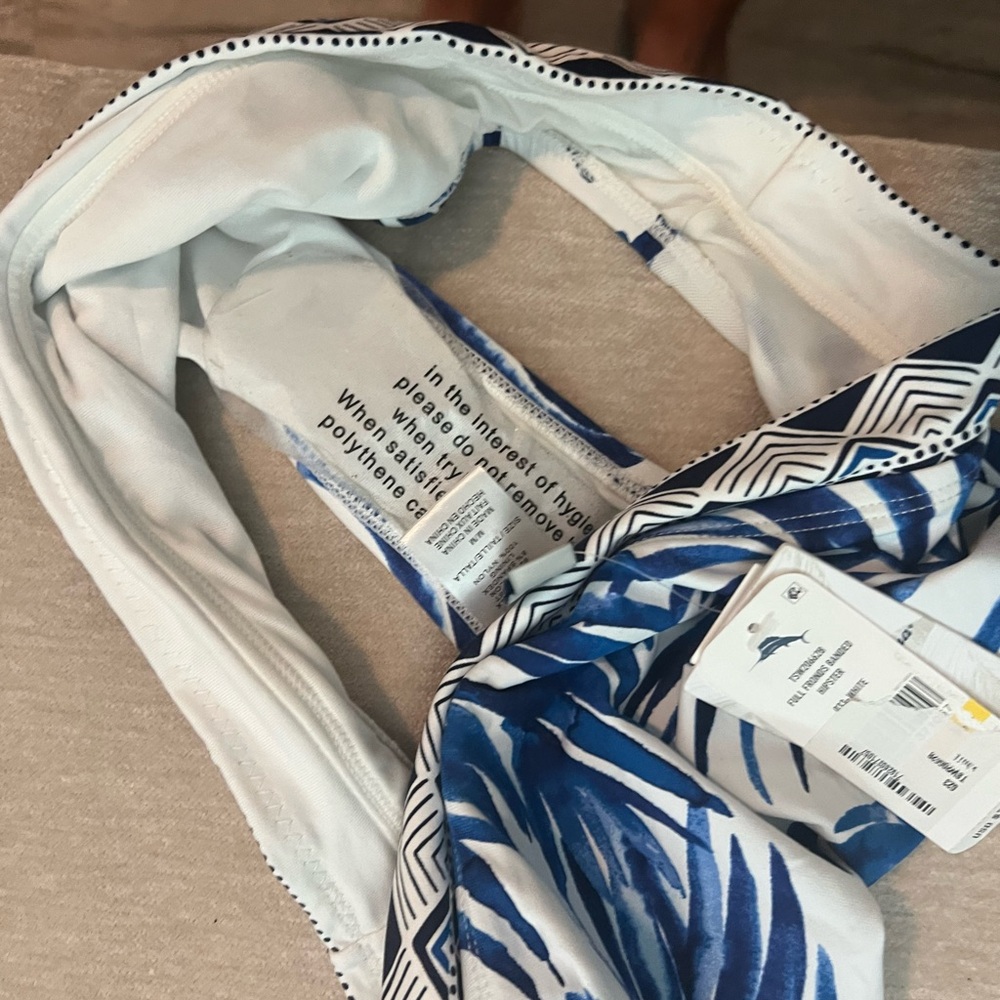 Tommy Bahama swim suit bottom - Picture 2 of 8